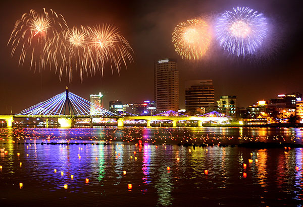 Lễ hội bắn pháo hoa tại Đà Nẵng